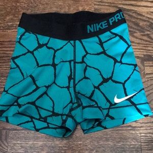 Nike pro Extra Small Teal Crackle Shorts
